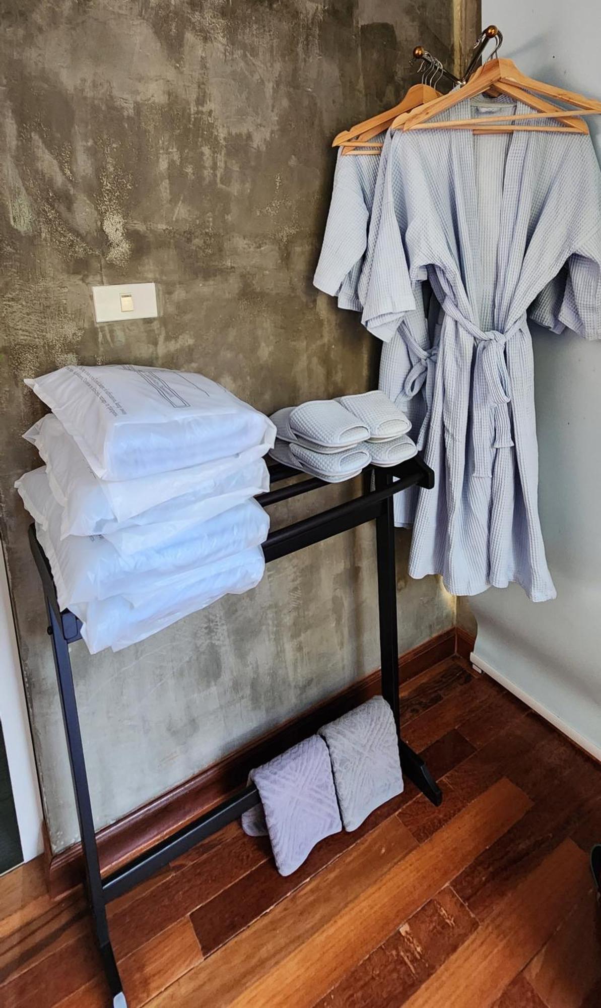 Rimtharnn Homestay Maewin Mae Wang Exteriör bild